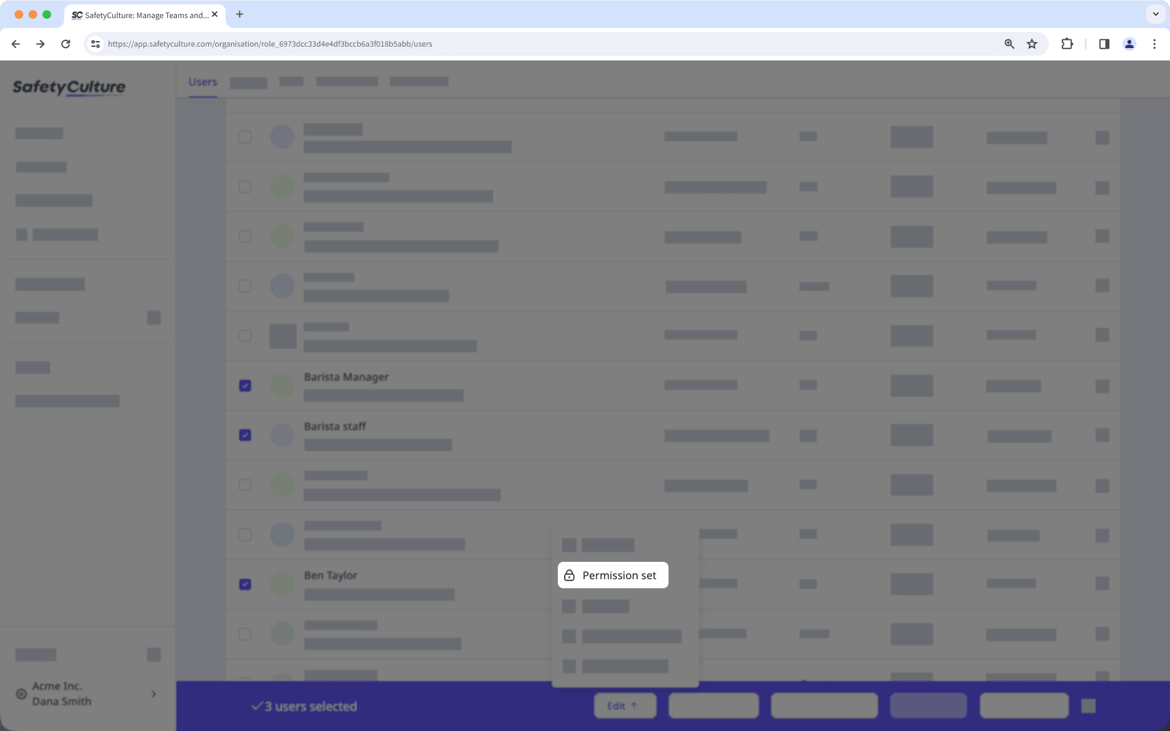 Modifier de façon groupée les ensembles d'autorisations des utilisateurs à partir de l'application Web.