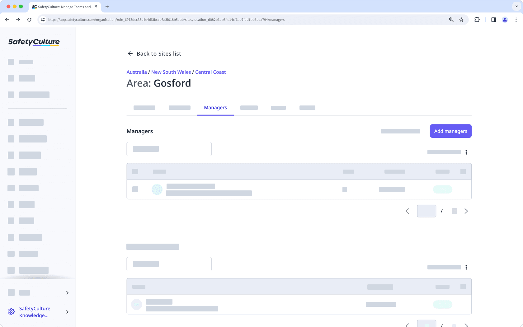 Mithilfe der Web-App einen Nutzer als Manager zu einem Standort hinzufügen.