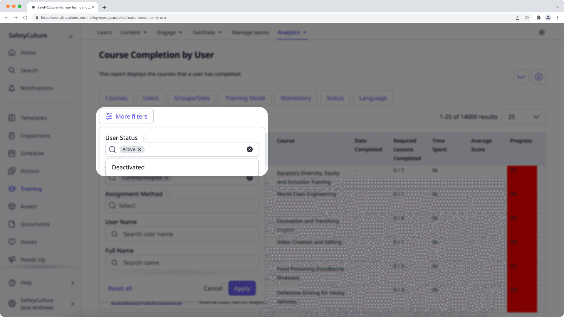 Filtrer les utilisateurs désactivés dans les Données analytiques de formation depuis l'application Web.