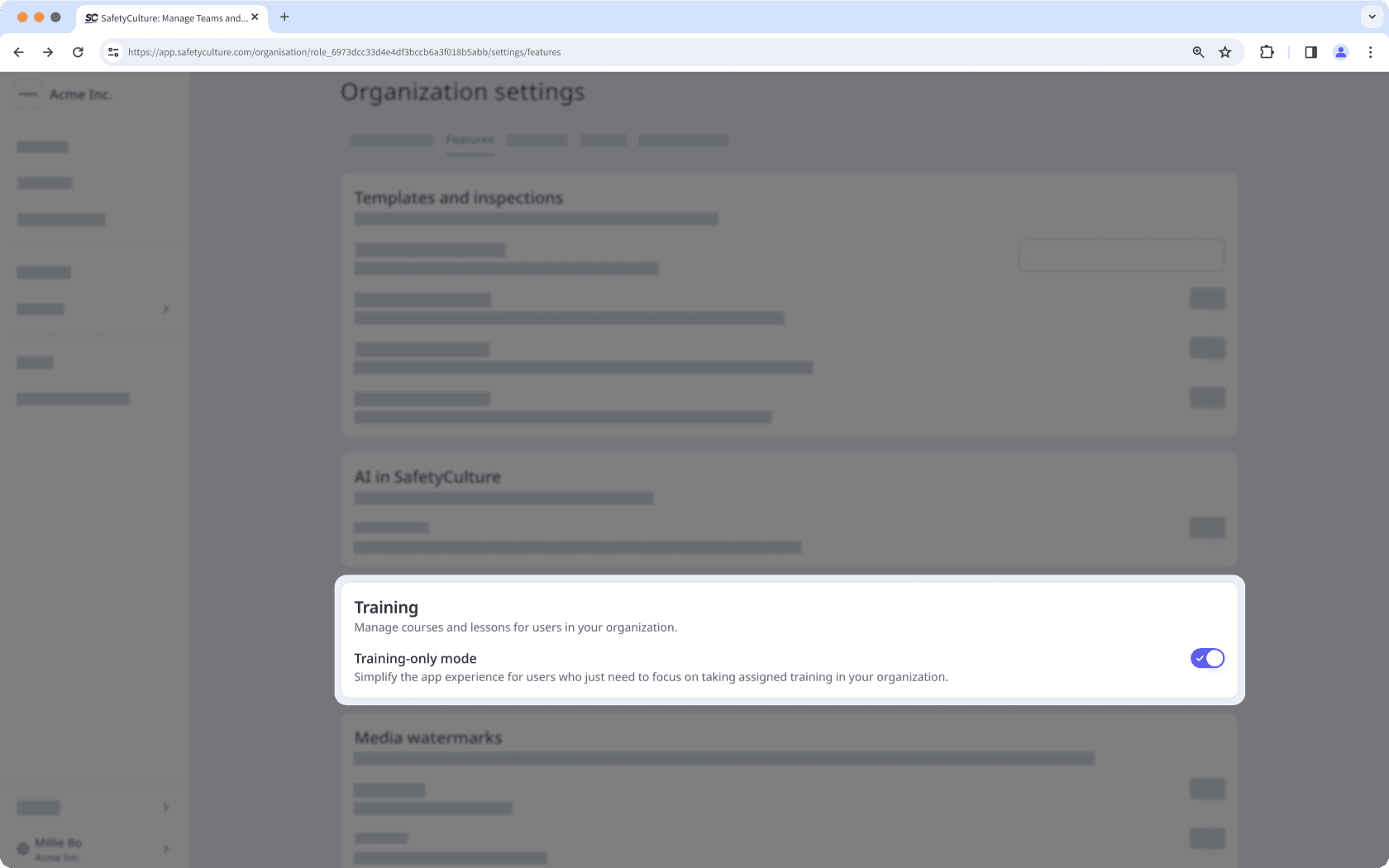 Im Menüpunkt „Organisationseinstellungen“ finden Sie die Option, den Modus „Nur Training“ zu aktivieren.