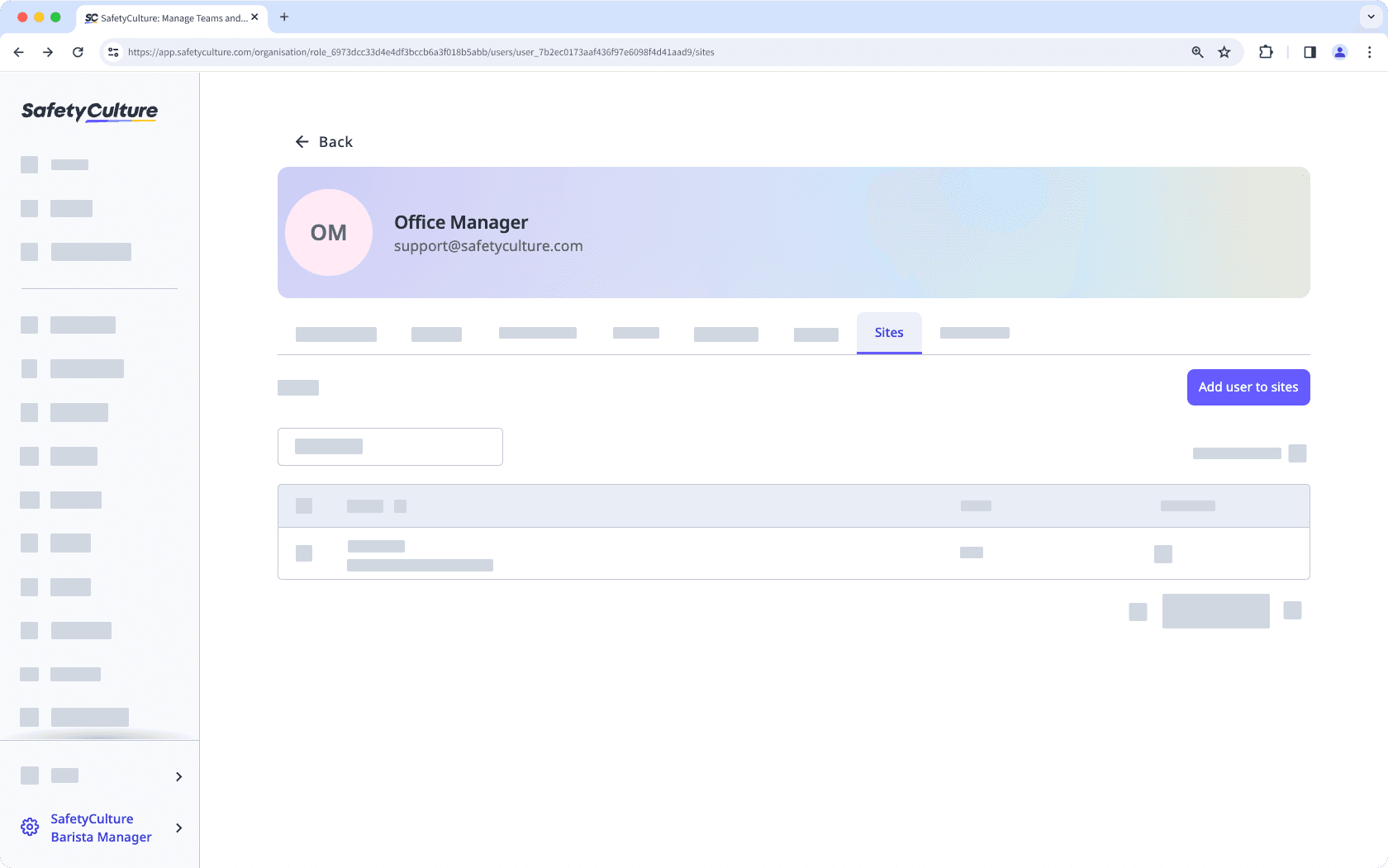 Ajouter un utilisateur à plusieurs sites ou niveaux à partir de l'application Web.