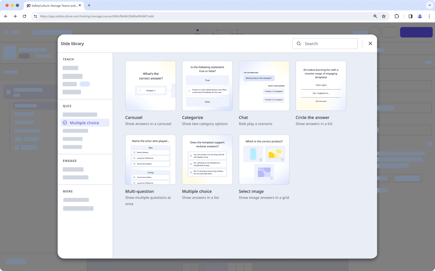 La bibliothèque de diapositives affichant les diapositives Choix multiples.