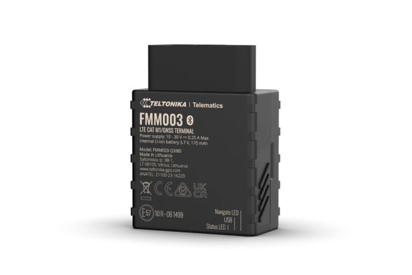 Utilice el rastreador de flotas por carretera con control de la temperatura de la cadena de frío para supervisar la temperatura de los vehículos o las mercancías junto con el comportamiento del conductor.