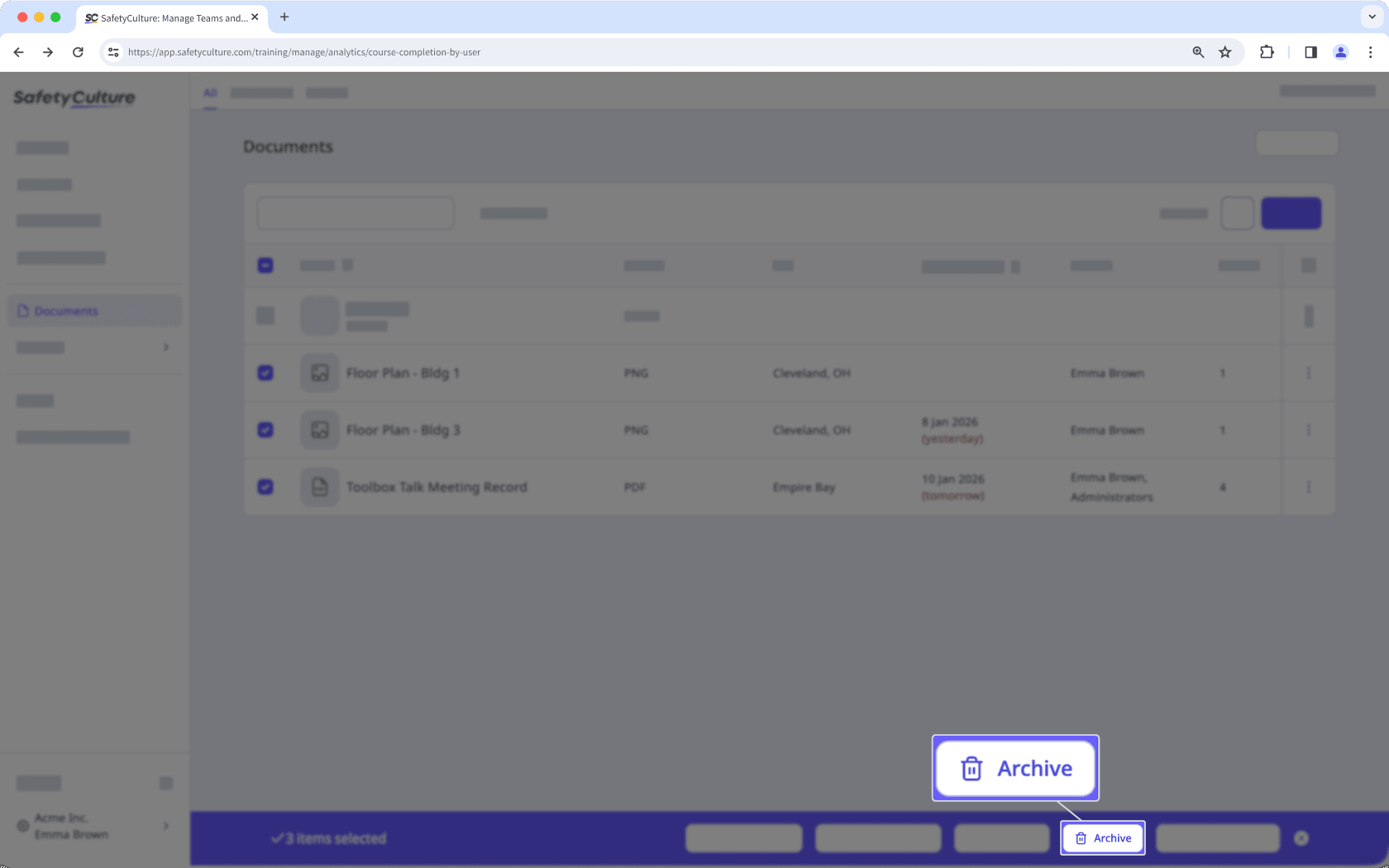 Mithilfe der Web-App Dateien oder Ordner in großen Mengen archivieren.