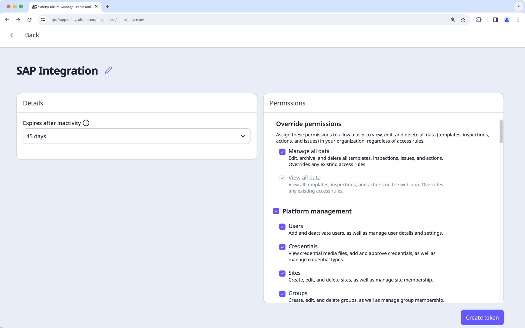 Cree un token de API de usuario de servicio desde la aplicación web.
