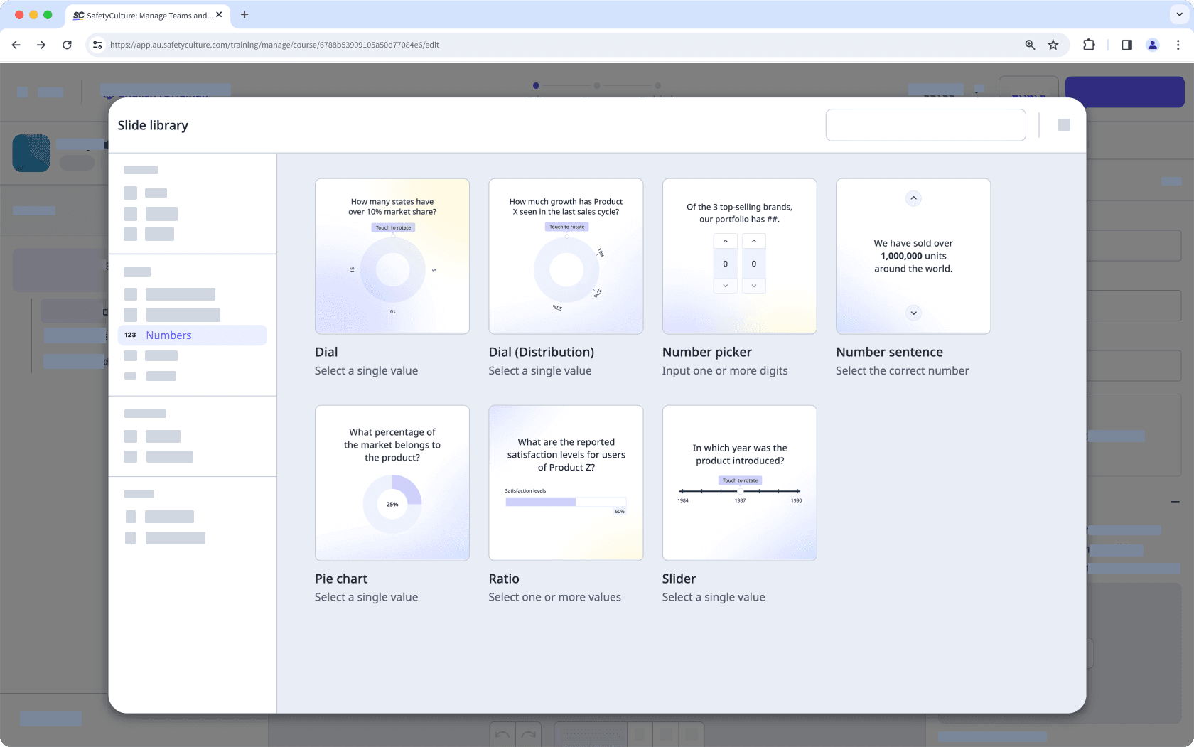 Ein Beispiel für Zahlenfolien-Vorlagen für Schulungskurslektionen in der Web-App.