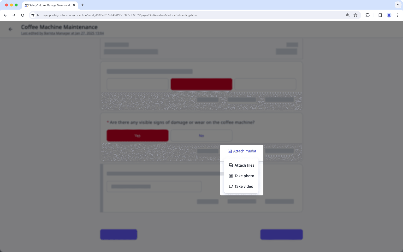 Adjunte archivos multimedia en las inspecciones a través de la aplicación web.