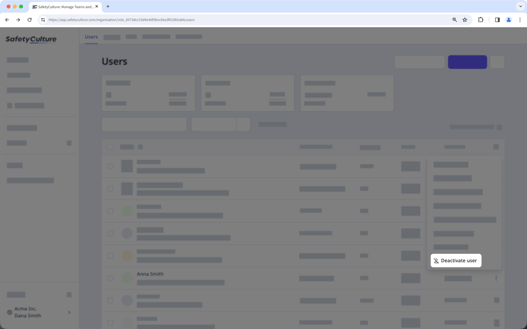 Einen Nutzer mithilfe der Web-App deaktivieren.